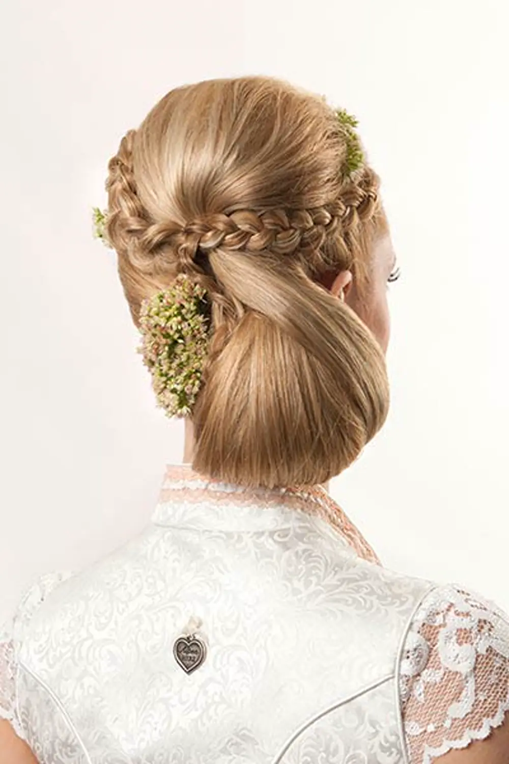 Grenzenlose Haar-Tracht 10