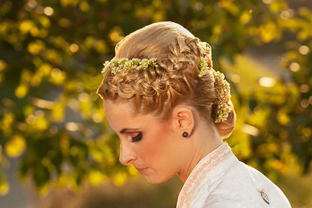 Grenzenlose Haar-Tracht 15